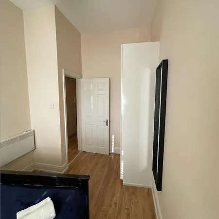 1-bedroom Retreat Lägenhet